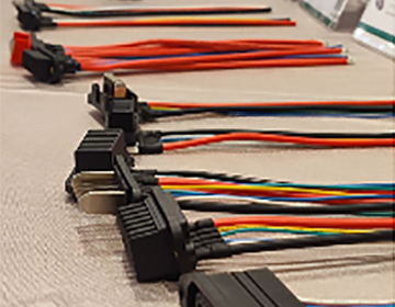 驅動陸・海・空  移動載具的關鍵連接器與線束解決方案